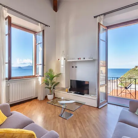 Aparments - Casa Marina Apartment